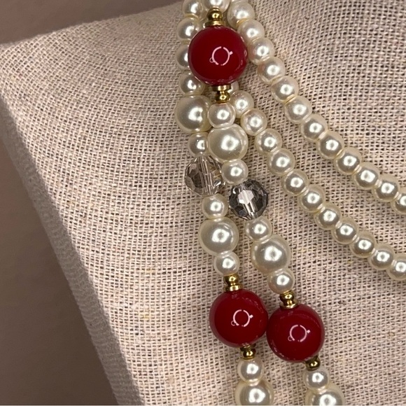 LAYERED BEADED NECKLACE RED IVORY WHITE 30” VINTAGE RETRO - Picture 5 of 9